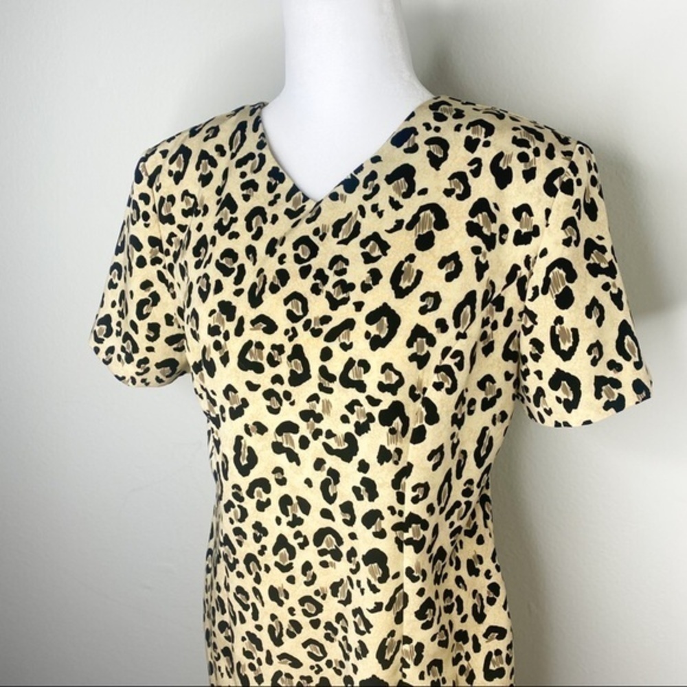 Harbor dress leopard print vneck shoulder padded shift dress - Picture 3 of 8